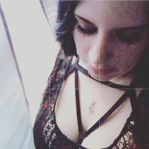 Meet your Posher, Kaitlyn